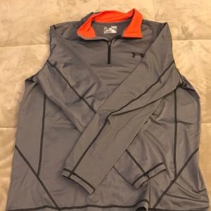 Under Armour pullover
